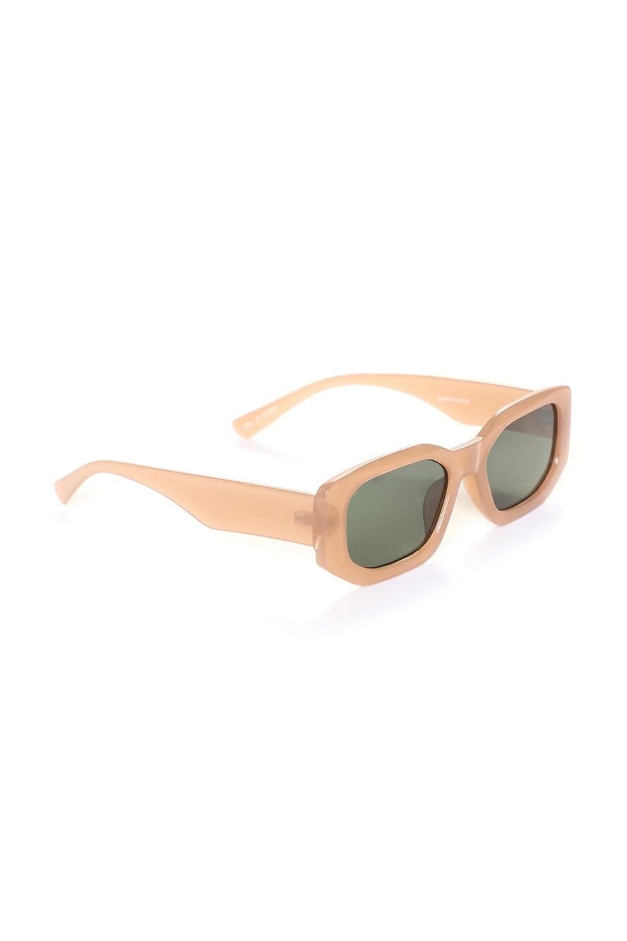 Women’s sunglasses- in great gently used condition